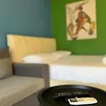 Colorful , Centre Apartment Tirana